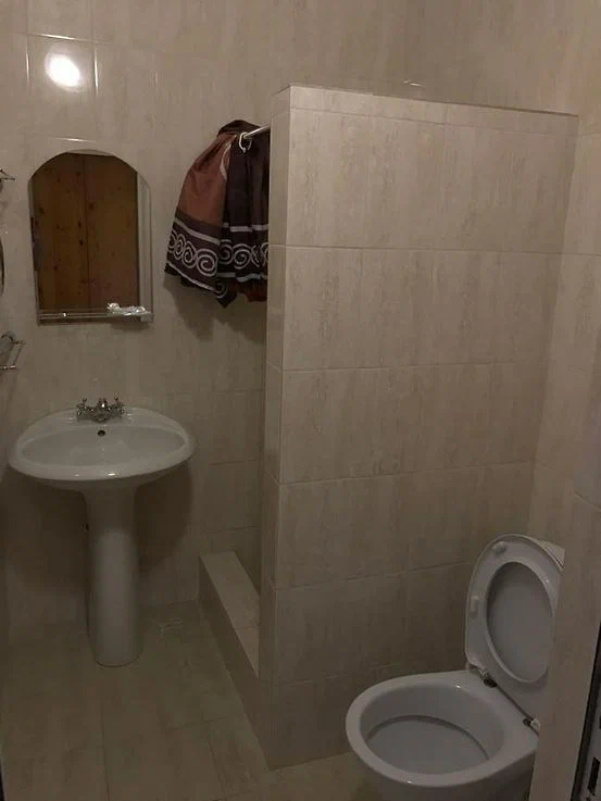 XXXL (1) XXXL (1)